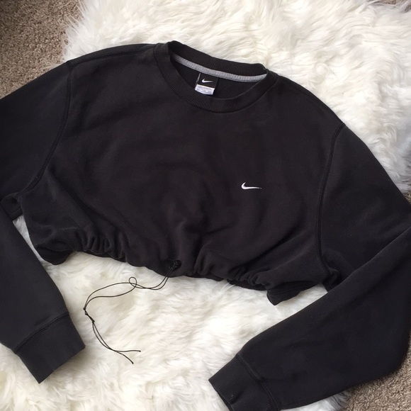 vintage nike crop sweatshirt